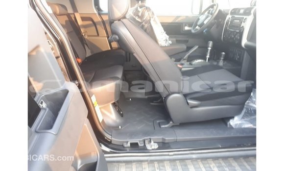 Buy Import Toyota FJ Cruiser Black Car in Import - Dubai in Dhufar Buy Import Toyota FJ Cruiser Black Car in Import - Dubai in Dhufar