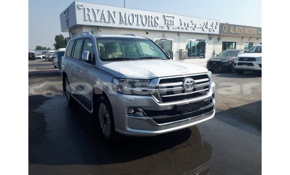 Buy Import Toyota Land Cruiser Other Car in Import - Dubai in Dhufar Buy Import Toyota Land Cruiser Other Car in Import - Dubai in Dhufar