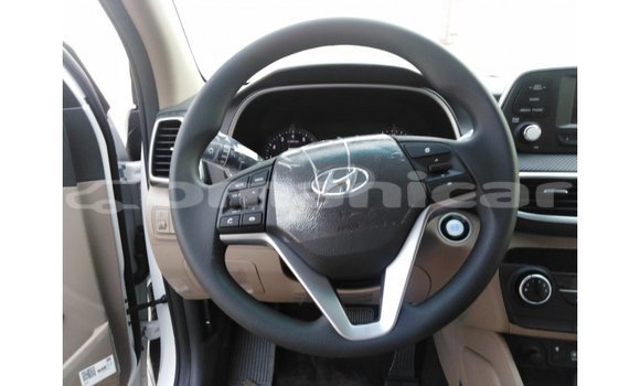 Buy Import Hyundai Tucson White Car in Import - Dubai in Dhufar Buy Import Hyundai Tucson White Car in Import - Dubai in Dhufar
