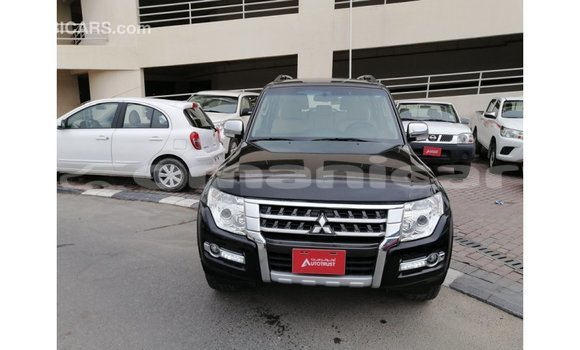 Buy Import Mitsubishi Pajero Black Car in Import - Dubai in Dhufar Buy Import Mitsubishi Pajero Black Car in Import - Dubai in Dhufar