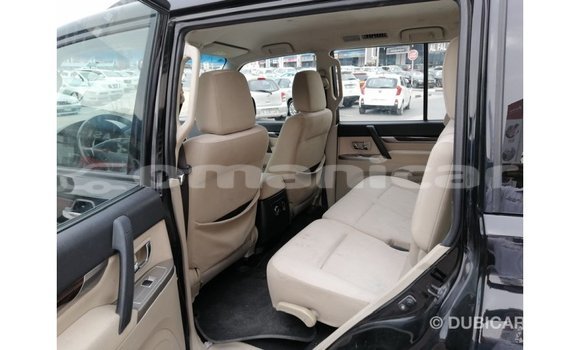 Buy Import Mitsubishi Pajero Black Car in Import - Dubai in Dhufar Buy Import Mitsubishi Pajero Black Car in Import - Dubai in Dhufar