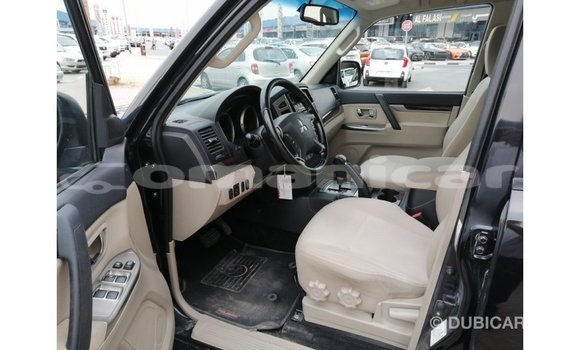 Buy Import Mitsubishi Pajero Black Car in Import - Dubai in Dhufar Buy Import Mitsubishi Pajero Black Car in Import - Dubai in Dhufar