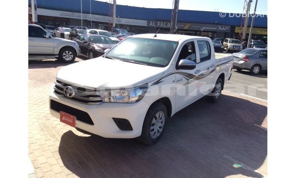 Buy Import Toyota Hilux White Car in Import - Dubai in Dhufar Buy Import Toyota Hilux White Car in Import - Dubai in Dhufar