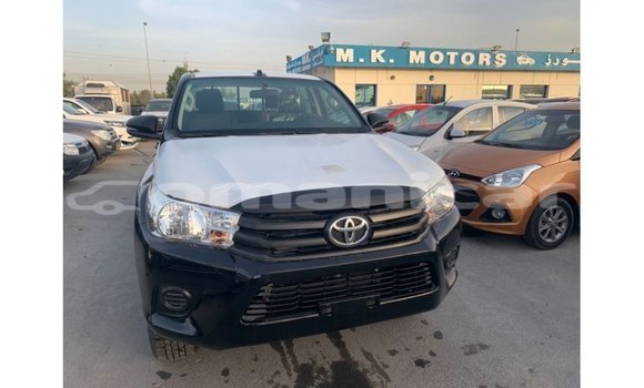 Buy Import Toyota Hilux Black Car in Import - Dubai in Dhufar Buy Import Toyota Hilux Black Car in Import - Dubai in Dhufar