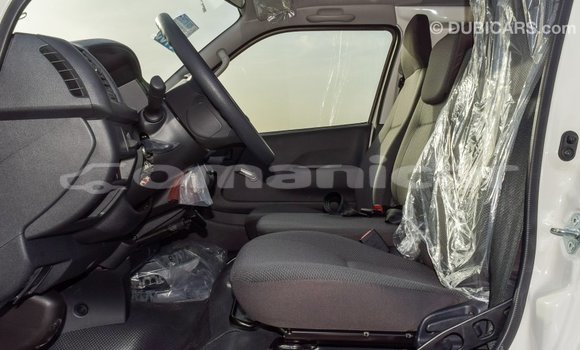 Buy Import Toyota Hiace White Car in Import - Dubai in Dhufar Buy Import Toyota Hiace White Car in Import - Dubai in Dhufar