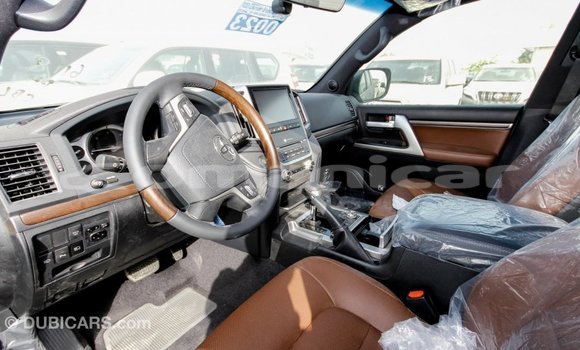 Buy Import Toyota Land Cruiser Black Car in Import - Dubai in Dhufar Buy Import Toyota Land Cruiser Black Car in Import - Dubai in Dhufar