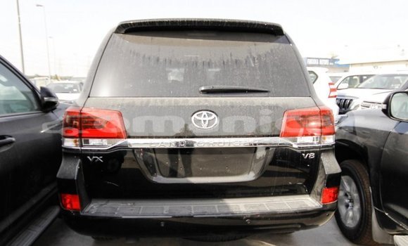 Buy Import Toyota Land Cruiser Black Car in Import - Dubai in Dhufar Buy Import Toyota Land Cruiser Black Car in Import - Dubai in Dhufar