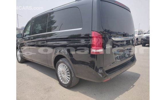 Buy Import Mercedes-Benz 250 Black Car in Import - Dubai in Dhufar Buy Import Mercedes-Benz 250 Black Car in Import - Dubai in Dhufar