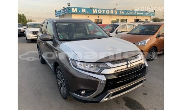 Buy Import Mitsubishi Outlander Brown Car in Import - Dubai in Dhufar Buy Import Mitsubishi Outlander Brown Car in Import - Dubai in Dhufar