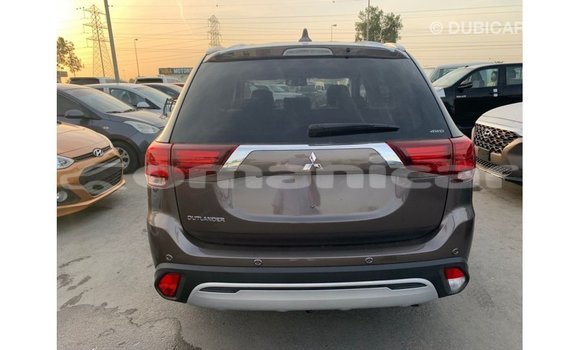Buy Import Mitsubishi Outlander Brown Car in Import - Dubai in Dhufar Buy Import Mitsubishi Outlander Brown Car in Import - Dubai in Dhufar