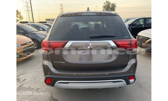 Buy Import Mitsubishi Outlander Brown Car in Import - Dubai in Dhufar Buy Import Mitsubishi Outlander Brown Car in Import - Dubai in Dhufar