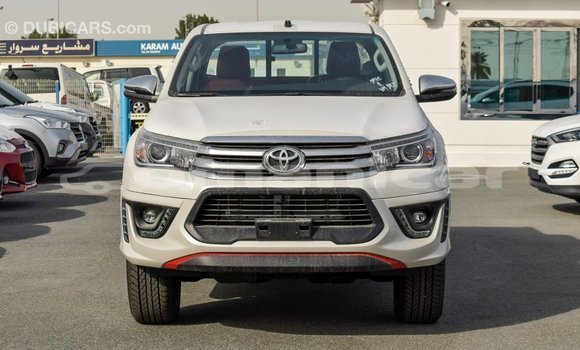 Buy Import Toyota Hilux White Car in Import - Dubai in Dhufar Buy Import Toyota Hilux White Car in Import - Dubai in Dhufar