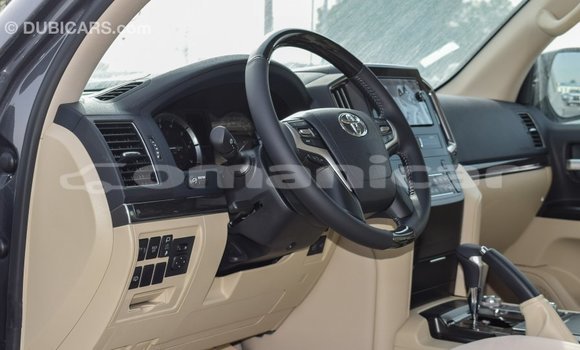 Buy Import Toyota Land Cruiser Other Car in Import - Dubai in Dhufar Buy Import Toyota Land Cruiser Other Car in Import - Dubai in Dhufar