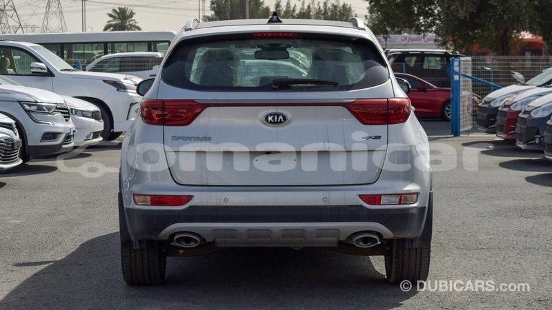 Big with watermark kia sportage dhufar import dubai 2627