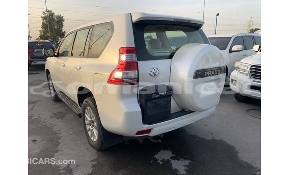Buy Import Toyota Prado White Car in Import - Dubai in Dhufar Buy Import Toyota Prado White Car in Import - Dubai in Dhufar