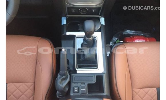 Buy Import Toyota Prado Black Car in Import - Dubai in Dhufar Buy Import Toyota Prado Black Car in Import - Dubai in Dhufar