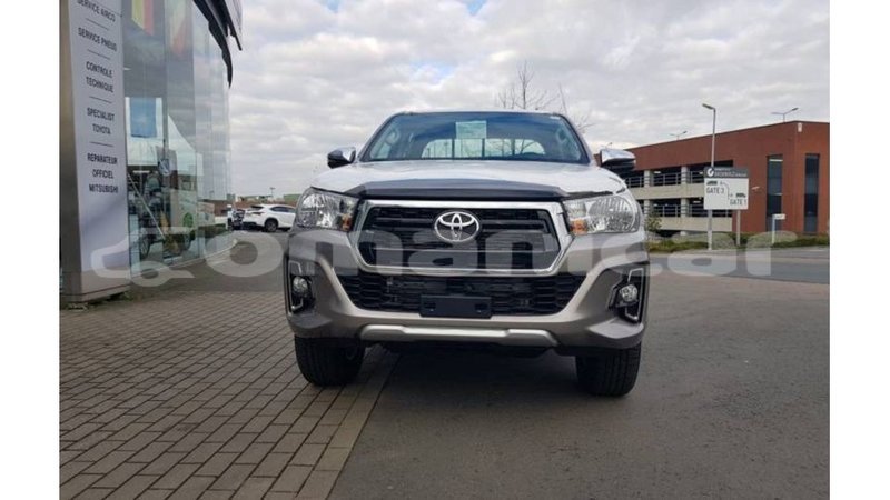 Big with watermark toyota hilux dhufar import dubai 2640