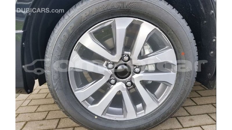 Big with watermark toyota land cruiser dhufar import dubai 2641