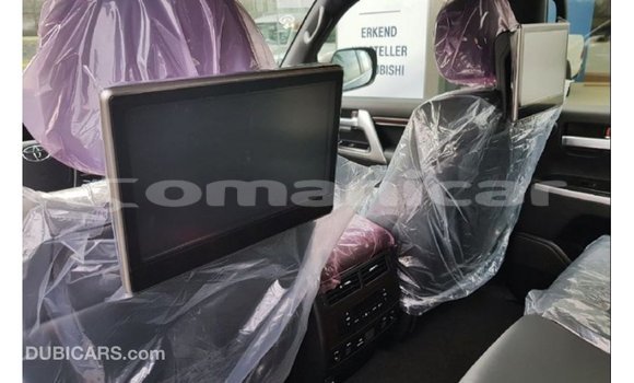 Buy Import Toyota Land Cruiser Black Car in Import - Dubai in Dhufar Buy Import Toyota Land Cruiser Black Car in Import - Dubai in Dhufar