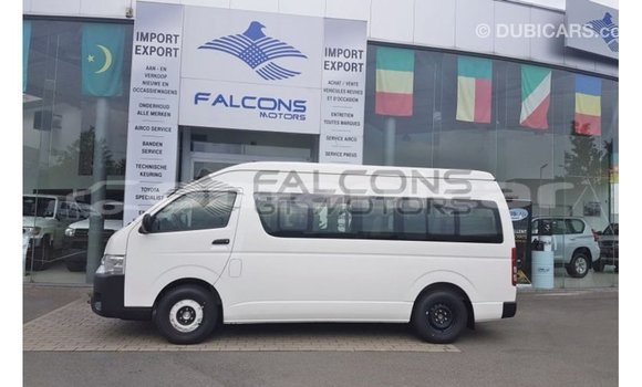 Buy Import Toyota Hiace White Car in Import - Dubai in Dhufar Buy Import Toyota Hiace White Car in Import - Dubai in Dhufar