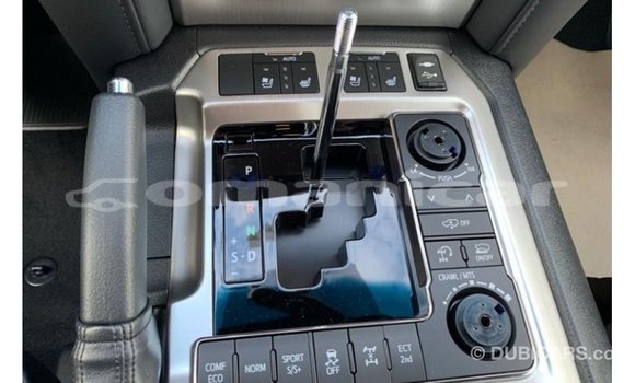 Buy Import Toyota Land Cruiser Black Car in Import - Dubai in Dhufar Buy Import Toyota Land Cruiser Black Car in Import - Dubai in Dhufar