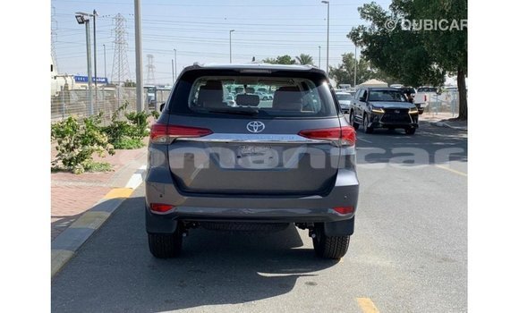 Buy Import Toyota Fortuner Other Car in Import - Dubai in Dhufar Buy Import Toyota Fortuner Other Car in Import - Dubai in Dhufar