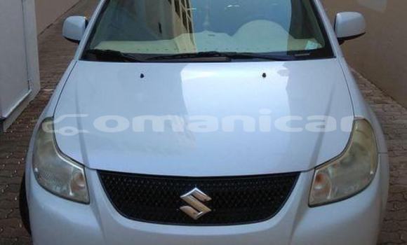 Buy Used Suzuki SX4 White Car in Muscat in Masqat