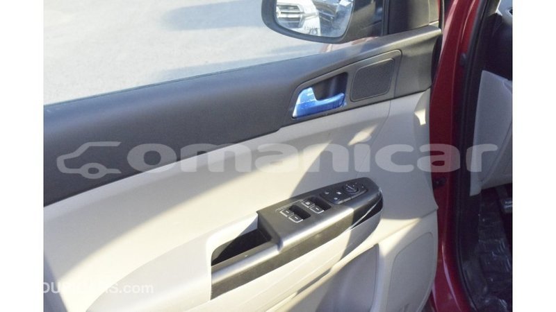 Big with watermark kia sportage dhufar import dubai 2664