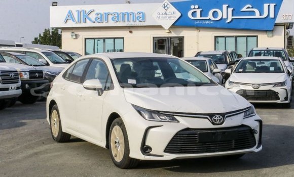 Buy Import Toyota Corolla White Car in Import - Dubai in Dhufar Buy Import Toyota Corolla White Car in Import - Dubai in Dhufar