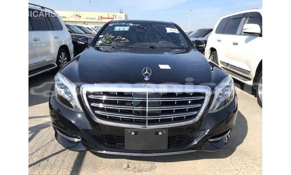 Buy Import Mercedes-Benz 190 Black Car in Import - Dubai in Dhufar Buy Import Mercedes-Benz 190 Black Car in Import - Dubai in Dhufar
