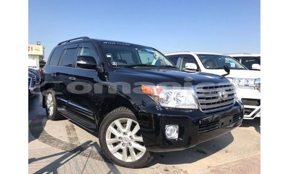 Buy Import Toyota Land Cruiser Black Car in Import - Dubai in Dhufar Buy Import Toyota Land Cruiser Black Car in Import - Dubai in Dhufar