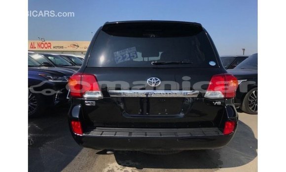 Buy Import Toyota Land Cruiser Black Car in Import - Dubai in Dhufar Buy Import Toyota Land Cruiser Black Car in Import - Dubai in Dhufar