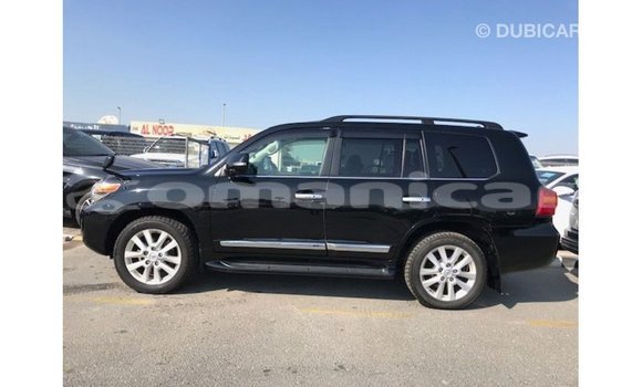 Buy Import Toyota Land Cruiser Black Car in Import - Dubai in Dhufar Buy Import Toyota Land Cruiser Black Car in Import - Dubai in Dhufar
