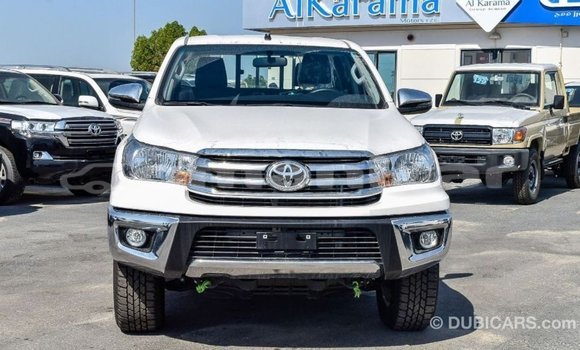 Buy Import Toyota Hilux White Car in Import - Dubai in Dhufar Buy Import Toyota Hilux White Car in Import - Dubai in Dhufar