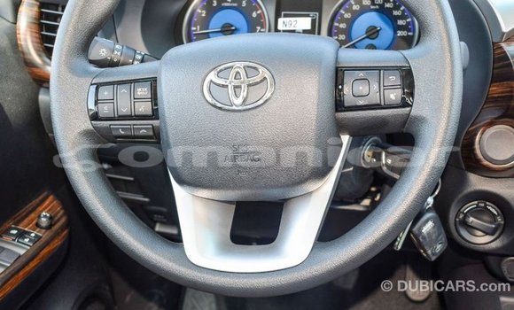Buy Import Toyota Hilux White Car in Import - Dubai in Dhufar Buy Import Toyota Hilux White Car in Import - Dubai in Dhufar