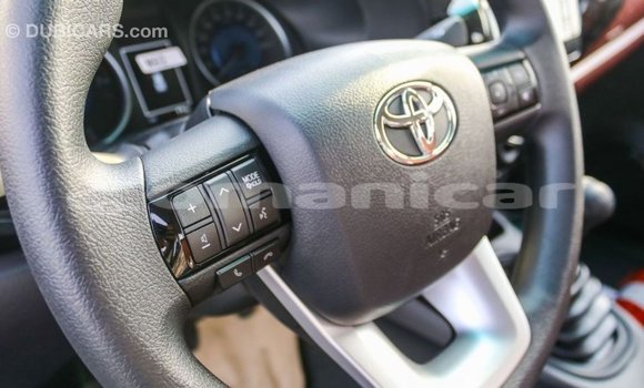 Buy Import Toyota Hilux White Car in Import - Dubai in Dhufar Buy Import Toyota Hilux White Car in Import - Dubai in Dhufar