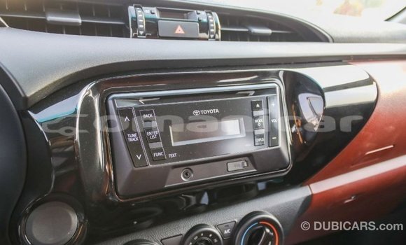 Buy Import Toyota Hilux White Car in Import - Dubai in Dhufar Buy Import Toyota Hilux White Car in Import - Dubai in Dhufar