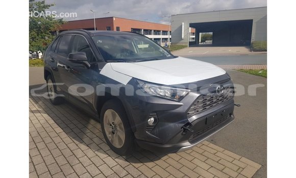 Buy Import Toyota 4Runner Other Car in Import - Dubai in Dhufar Buy Import Toyota 4Runner Other Car in Import - Dubai in Dhufar