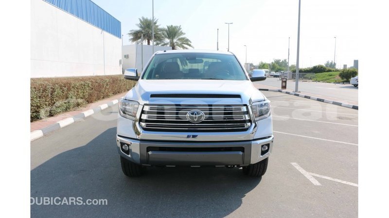 Big with watermark toyota tundra dhufar import dubai 2697