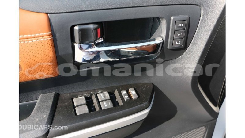 Big with watermark toyota tundra dhufar import dubai 2697