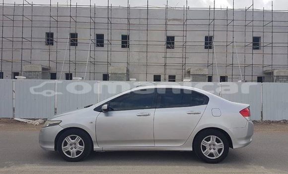 Buy Used Honda City Silver Car in Muscat in Masqat Buy Used Honda City Silver Car in Muscat in Masqat