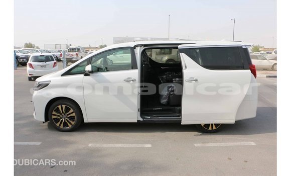 Buy Import Toyota Alphard White Car in Import - Dubai in Dhufar Buy Import Toyota Alphard White Car in Import - Dubai in Dhufar