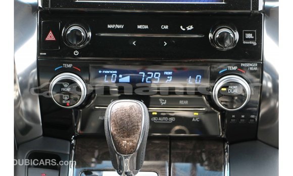 Buy Import Toyota Alphard White Car in Import - Dubai in Dhufar Buy Import Toyota Alphard White Car in Import - Dubai in Dhufar