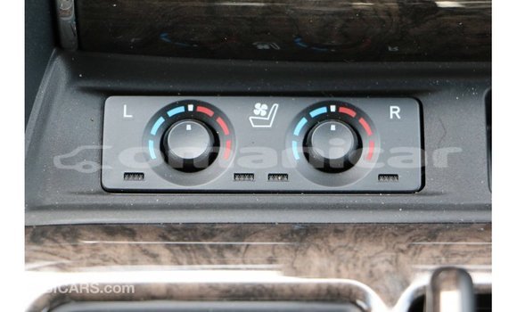 Buy Import Toyota Alphard White Car in Import - Dubai in Dhufar Buy Import Toyota Alphard White Car in Import - Dubai in Dhufar