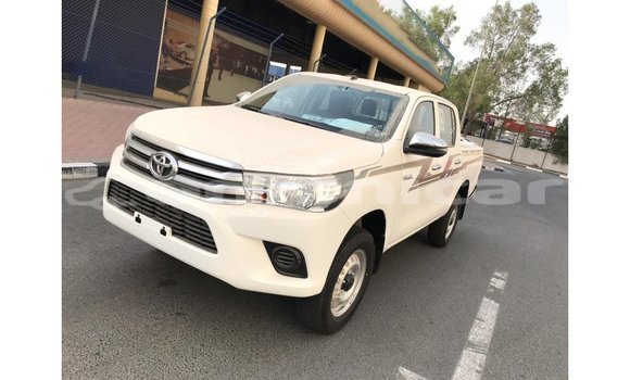 Buy Import Toyota Hilux White Car in Import - Dubai in Dhufar Buy Import Toyota Hilux White Car in Import - Dubai in Dhufar