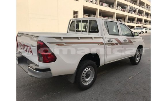 Buy Import Toyota Hilux White Car in Import - Dubai in Dhufar Buy Import Toyota Hilux White Car in Import - Dubai in Dhufar