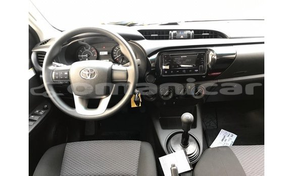 Buy Import Toyota Hilux White Car in Import - Dubai in Dhufar Buy Import Toyota Hilux White Car in Import - Dubai in Dhufar