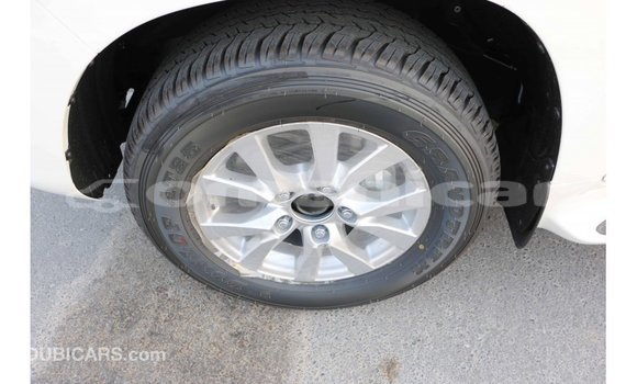 Buy Import Toyota Land Cruiser White Car in Import - Dubai in Dhufar Buy Import Toyota Land Cruiser White Car in Import - Dubai in Dhufar