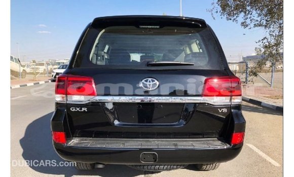 Buy Import Toyota Land Cruiser Black Car in Import - Dubai in Dhufar Buy Import Toyota Land Cruiser Black Car in Import - Dubai in Dhufar