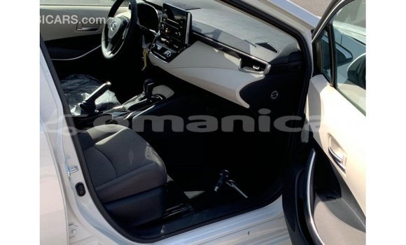 Buy Import Toyota Corolla White Car in Import - Dubai in Dhufar Buy Import Toyota Corolla White Car in Import - Dubai in Dhufar